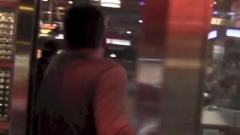 One Direction - Fan Disses Liam Payne In NY