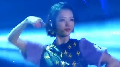 f(x) - 27届金唱片颁奖典礼