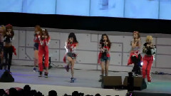 少女时代 - Gee - LG Cinema 3D World Festival 饭拍版 13/04/07