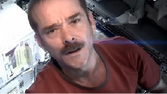 模仿翻唱 - Space Oddity