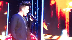 Adam Lambert - Pop That Lock片段