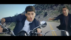 One Direction - Kiss You