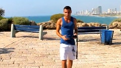 模仿翻唱 - Starships