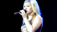 Kelly Clarkson - We Are Young
