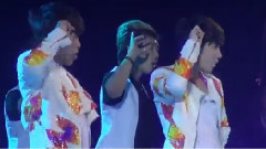 东方神起 - I Don't Know主舞台部分
