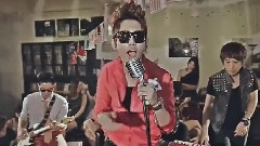 Handsome People - Woowei Woowei