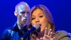 Kelly Clarkson - I Do Not Hook Up
