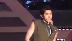 东方神起,郑允浩 - Maximum