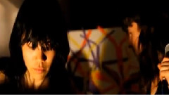 Thao & Mirah - Squareneck