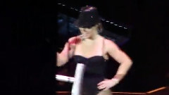 Britney Spears - Do Somethin