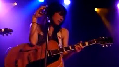 Thao & Mirah - How Dare You Live