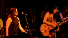Thao & Mirah - Body Live At One Eyed Jacks NOLA