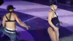 Britney Spears - Womanizer