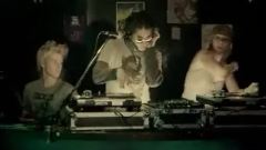 李孝利 - Anymotion Eric版CF 15s
