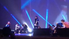 EXO,EXO-M,EXO-K - Wolf