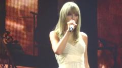 Taylor Swift - Love Story