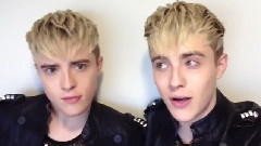 Jedward - 饰钉衣服