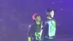 G-Dragon(BigBang),胜利(Bigbang) - Bad Boy