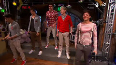 One Direction - What Makes You Beautiful