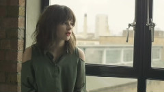 Gabrielle Aplin - The Story Of English Rain