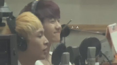 EXO,EXO-K - Kiss The Radio