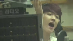 EXO,EXO-K - Kiss The Radio