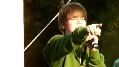 Justin Bieber - Love Me