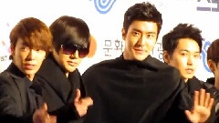 Super Junior - 首尔歌谣大赏台下