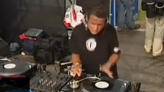 b2s - Decibel Outdoor Festival