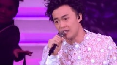 陈奕迅 - Moving On Stage