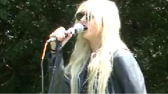 The Pretty Reckless - Just Tonight KROQ