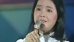 邓丽君 - 空港 & 雪化粧 & 夜のフェリーボート