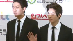 CNBLUE - SSTV 金唱片 CNBLUE干练黑色西装 温暖4人帮