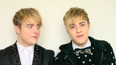 Jedward - 爱尔兰Kiss杂志问答
