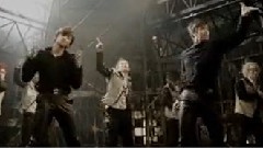东方神起 - B.U.T