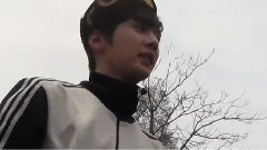 Teen Top - Chunji Unteracting With Fans