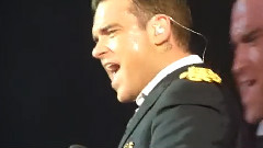 Robbie Williams - Shout