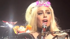 Lady Gaga - Paws Up