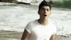 One Direction - What Makes You Beautiful