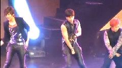 东方神起 - 2011北京FM
