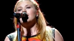 Kelly Clarkson - We Found Love