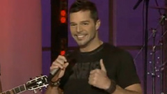 Ricky Martin - Drop It On Me & Interview