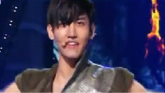 东方神起 - KEEP YOUR HEAD DOWN Remix