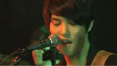 CNBLUE - Black Flower