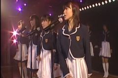小野惠令奈 - 桜の花びらたち
