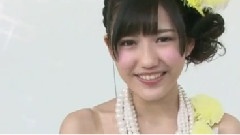 AKB48,渡边麻友 - 渡辺麻友 新曲発売记念ミニライブ ロボットダンス初披露 新闻报道 12/03/21