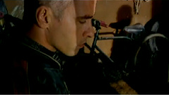 Eros Ramazzotti - Como Un Nino