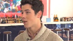 Nick Jonas - Extra Raw On Mr.Sunshine