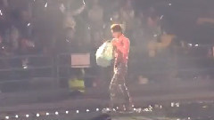 EXO - 发糖果