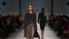 Fashion Show - Vivienne Hu Fall Winter 2015-2016